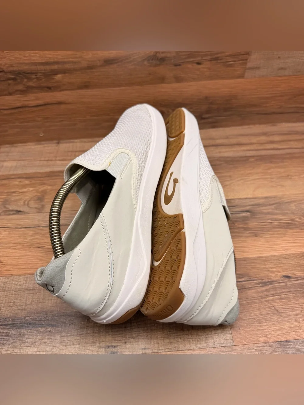 Olukai size 11 Pehuea Slip on Shoes Sneakers  White Slip-On Mesh Casual Shoes
